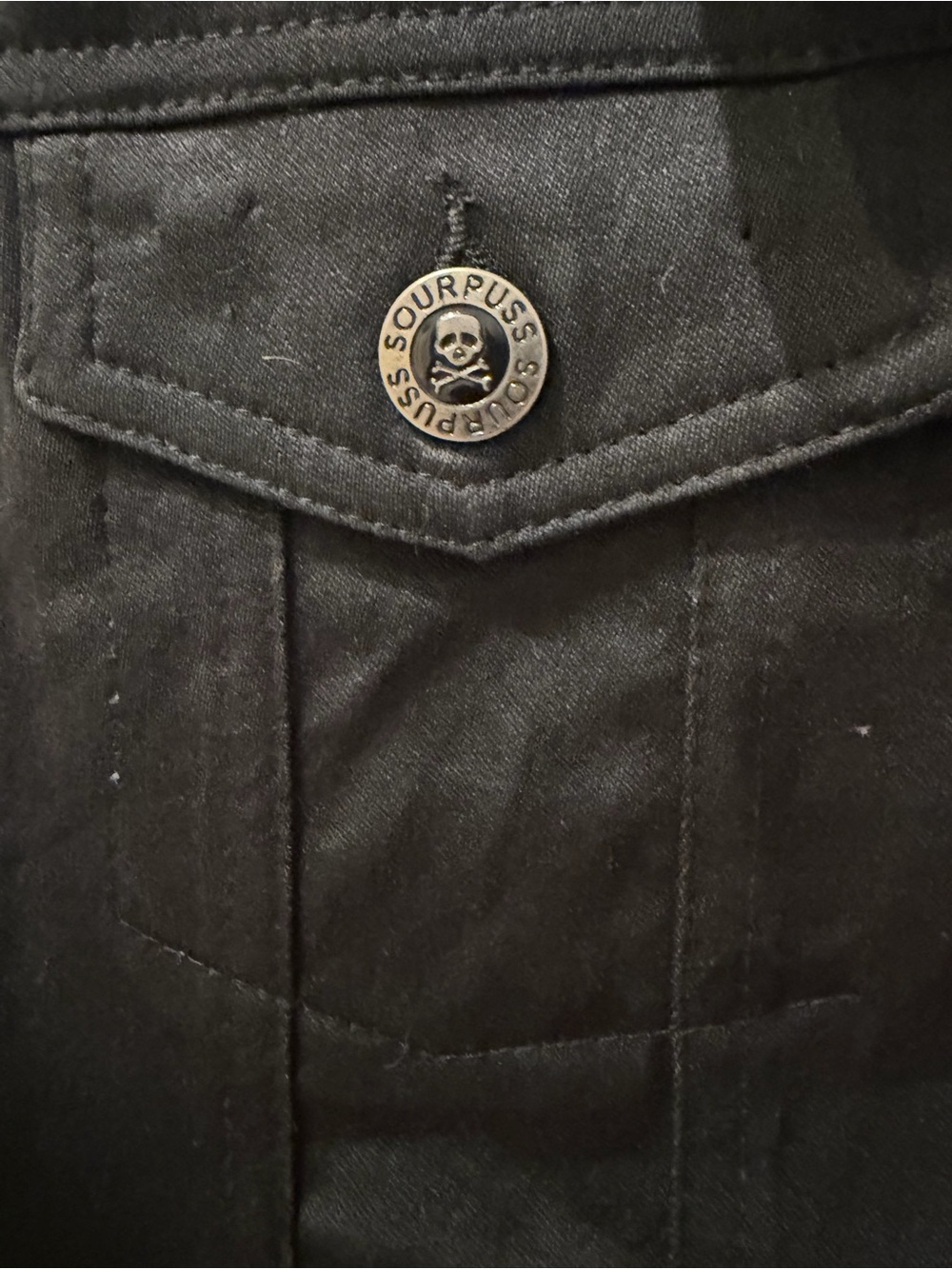 Sourpuss Essential Black Vest - Picture 3 of 4